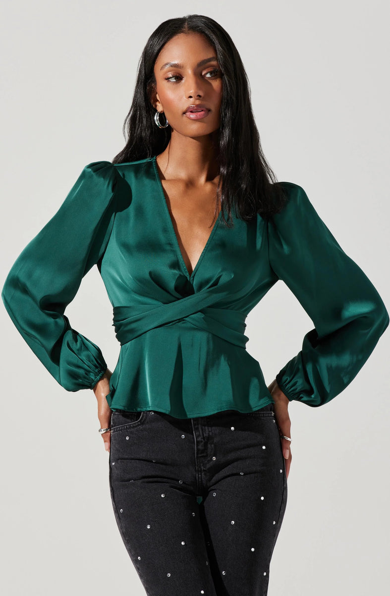 ASTR The Label Eliana Top-Forest Green – Ella James